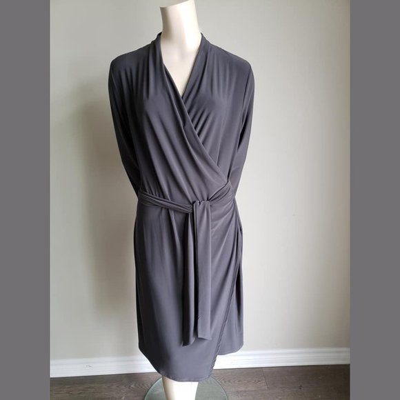 NWOT Cassis Belted Wrap Dress with matching slip - Picture 2 of 13